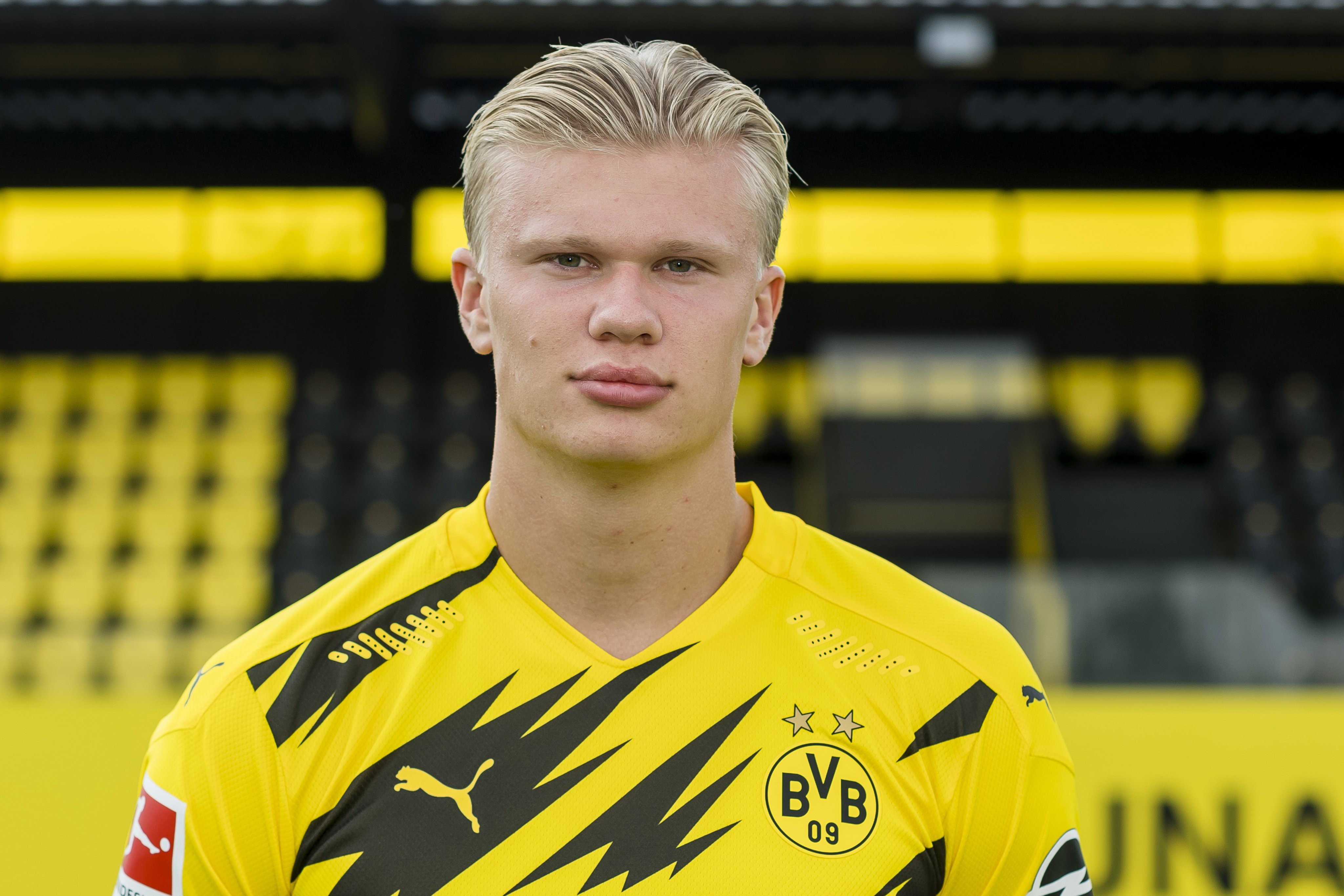 战前集结！《球球大作战》组队免费领战机！全新资料片4月4日上线